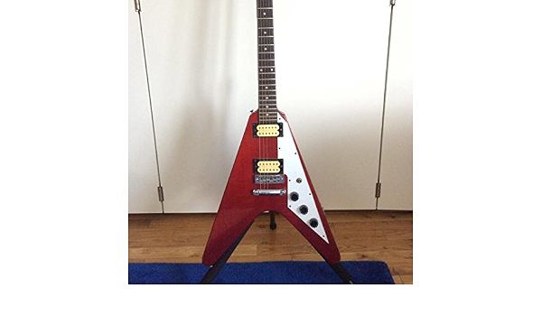 Amazon.com: 80's Cort Flying V Red : Instrumentos Musicales