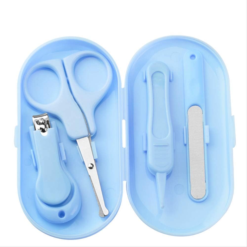 newborn baby nail cutting