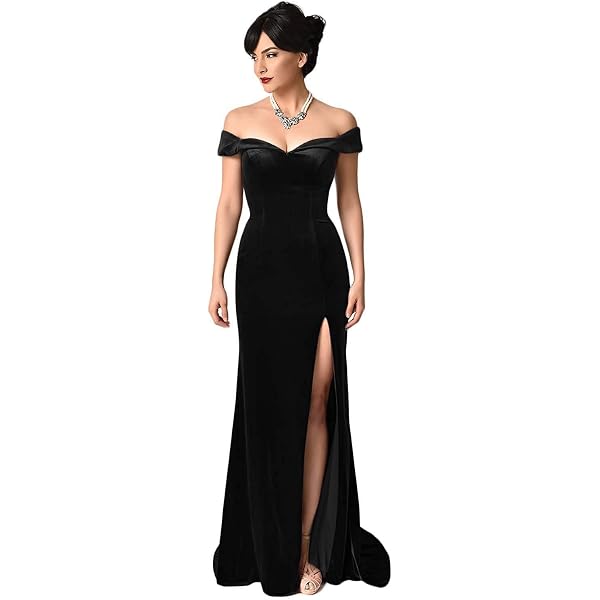 green emerald velvet dress Amazon.com: Dress the Population Womens Leighton Bodycon Maxi Special  Occasion, Black, XX-Small US : Clothing, Shoes & Jewelry