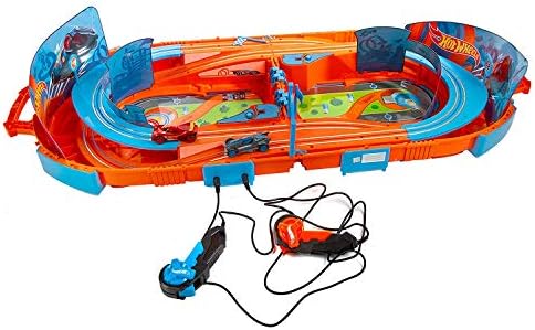 hot wheels retractable race track