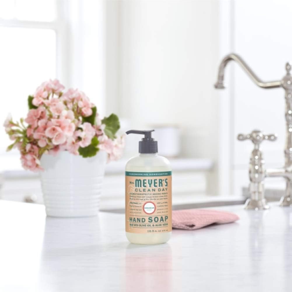 Mrs. Meyer's Clean Day Liquid Hand Soap, Cruelty Free and Biodegradable Hand Wash Made with Essential Oils, Geranium Scent, 12.5 oz - Pack of 3: Health & Personal Care
