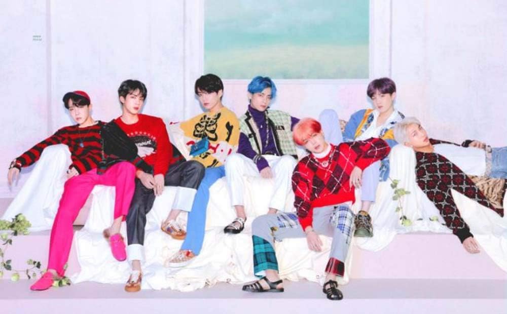 BTS Map of The Soul Persona Album Version 4 CD+Photobook+Mini Book+Photocard+Postcard+Photo Film+Gift (Extra 6 Photocards Set) - Image 3