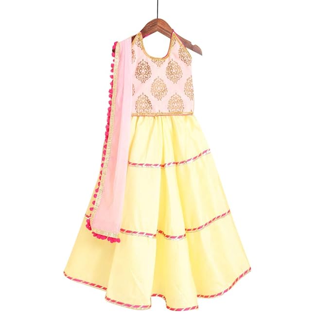 Kids Chakra By Hopscotch Girls Cotton Lemon Solid Lehengas & Blouses In Lime Color