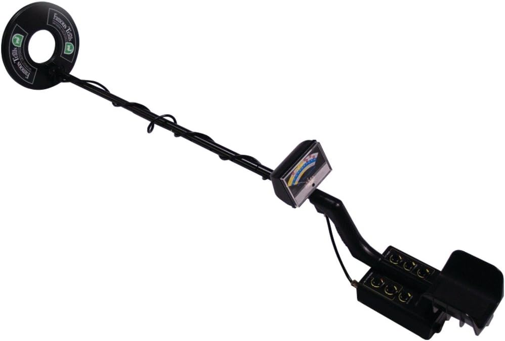 Famous Trails THE ADVANCED Metal Detector MD 9300 Amazon.co.uk Camera