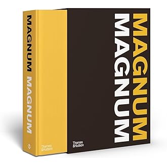 マグナム　写真集　英語版 51keRFb1kvL._AC_UL330_SR330,