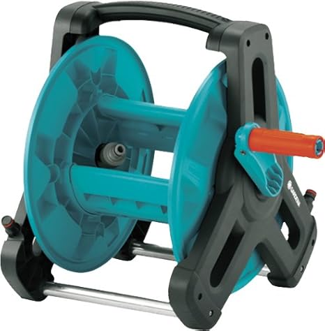 Gardena Classic Schlauchtrommel 50 Wasserschlauchtrommel Fur Gartenschlauch Max 50 M 13 Mm Schlauch Kompakte Bauweise Mit Nachtropfstopp Schlauchanschluss Abgewinkelt 8007 20 Amazon De Garten