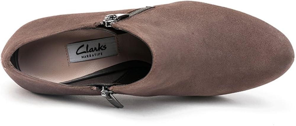 clarks amos kendra suede