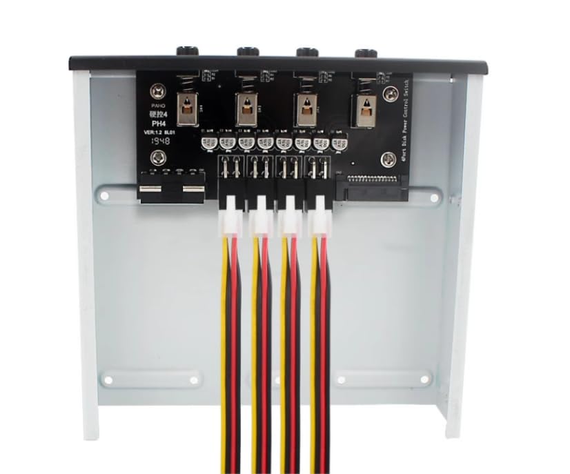 DEWIN HDD Switch Hard Drive Switcher, 4 Way Intelligent Hard Drive Control System HDD Power Control Switch Hard Drive Selector SATA Drive Switcher for Desktop PC Computer