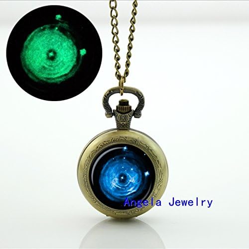 Pretty Lee Fashion Glow in The Dark Pendant Universe Locket Necklace Glass Vintage Pocket Watch Necklace Silver