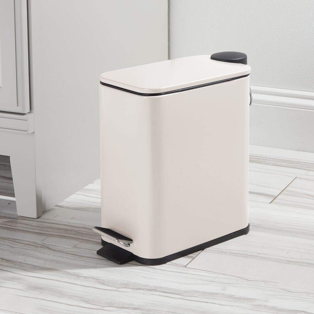 mDesign Rectangular Pedal Bin, 5 L Metal Waste Bin with Pedal, Lid and Plastic Bucket Insert - Image 3
