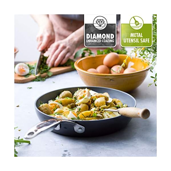 GreenPan-Chefs-Pan-Non-Stick-Toxin-Free-Ceramic-Pot-Induction-Oven-Safe-Cookware-20-cm2-Litre-Grey GreenPan Valencia Pro Hard Anodised Non-Stick 20 cm / 2 Litre Chef's Pan, PFAS-Free, Induction, Dishwasher Safe, Oven…