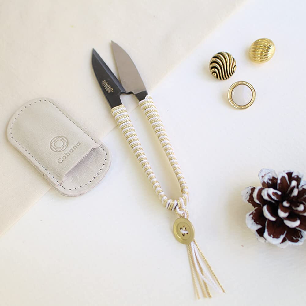 Cohana Shozaburo thread snips with braid winter gold - 1pc