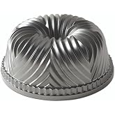 Nordic Ware Bavaria Bundt Pan, 10-Cup, Graphite