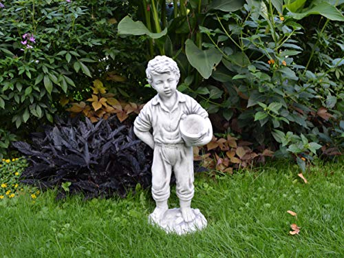 gartendekoparadies.de Junge mit Pflanzgefäß, Steinfigur H. 56 cm, 12 kg, Grau, frostsicher aus Steinguss für Außenbereich – Bild 4