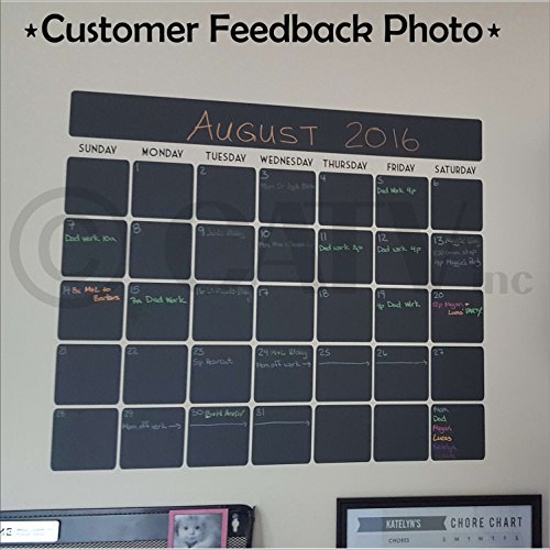 Chalkboard vinyl calendar with black vinyl days of the week (23.5…