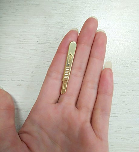 MANZHEN Medical Scalpel Brooch Lapel Pins Jewelry Gift for Surgeon Doctor Nurse (Gold)