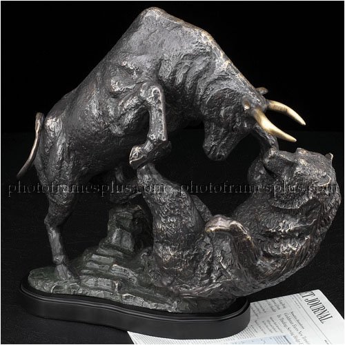 Wall Street Bull and Bear Statue Amazon.ca Home & Kitchen