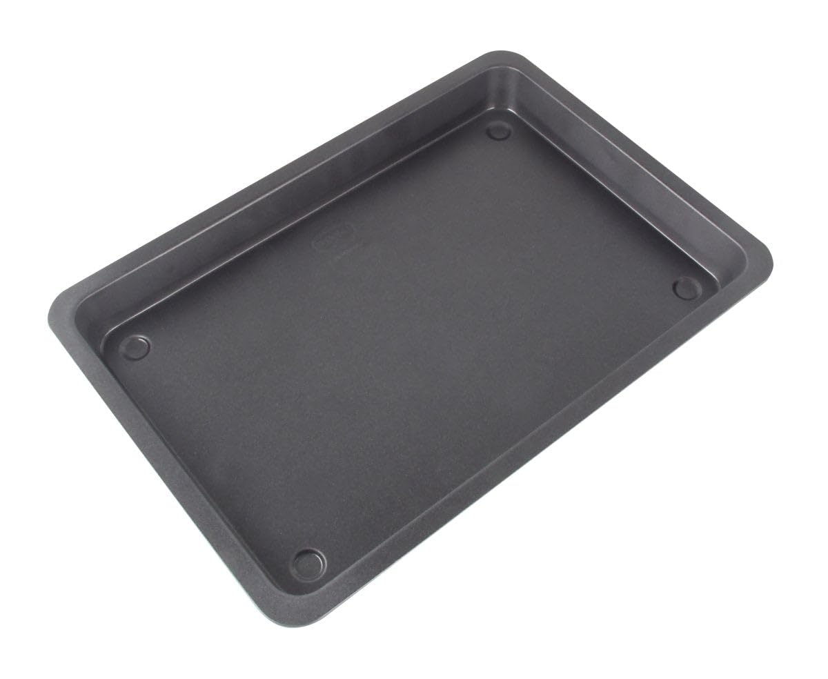 Dr.Oetker Baking tray Tradition 42x29x4 cm in black, Steel, 42 x 29 x 4 cm