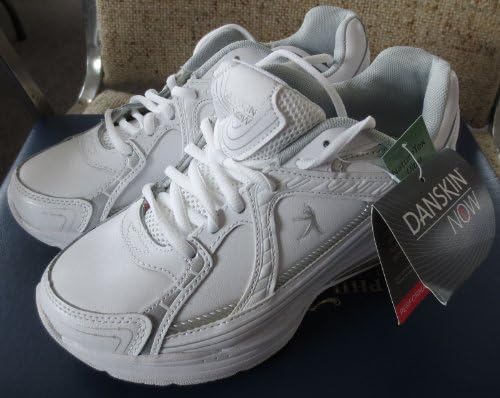 danskin now tennis shoes