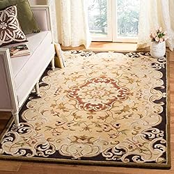 SAFAVIEH Classic Collection Area Rug - 5' x