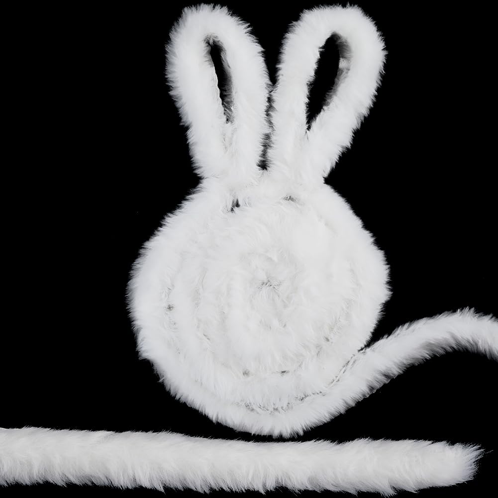 GORGECRAFT 16ft Christmas Faux Fur Ribbon Trim 3cm White Fluffy Faux Fur Strips Artificial Rabbit Fur Crafts Sewing Trimmings Furry Ribbon for Costume Accessories Christmas Tree Winding Garlands