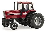 1:64 International Harvester 5288 Tractor