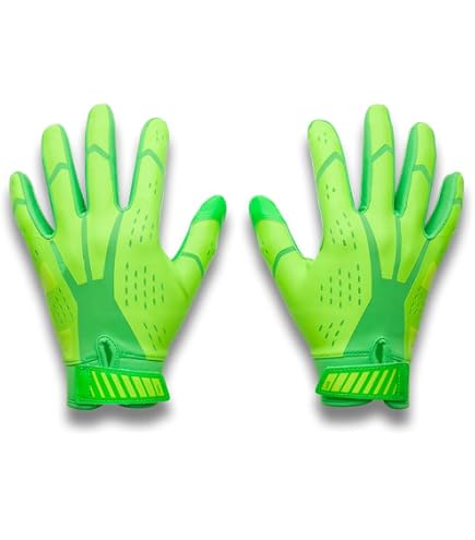 Amazon.com: Under Armour Boys' F9 Nitro Football Gloves, 001 Black
