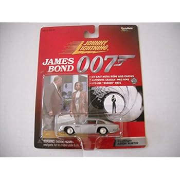 Amazon Com Johnny Lightning James Bond Quot The Living