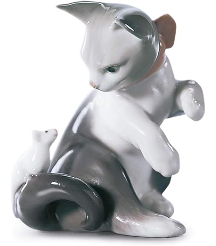 Amazon.com: LLADRÓ Blossoms for The Kitten Cat Figurine. Porcelain