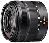 Panasonic LUMIX G VARIO 14-42mm / F3.5-5.6 II ASPH. / MEGA O.I.S.
Digital Interchangeable Zoom Lens - H-FS1442A - Black