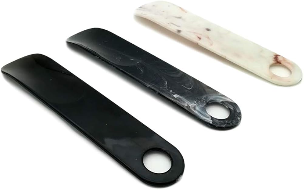 Shoe Horn,3 Pcs Small Plastic ShoeHorn Strong Flexible with Holes for