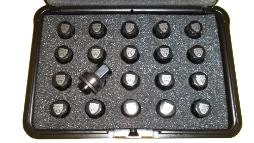Jaguar OEM Accessory "Growler" Etched Black Lug Nut Set - Thumbnail 3