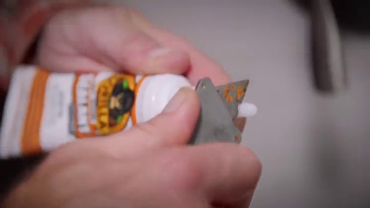 3 Gorilla+8008002+Ultimate+Construction+Adhesive