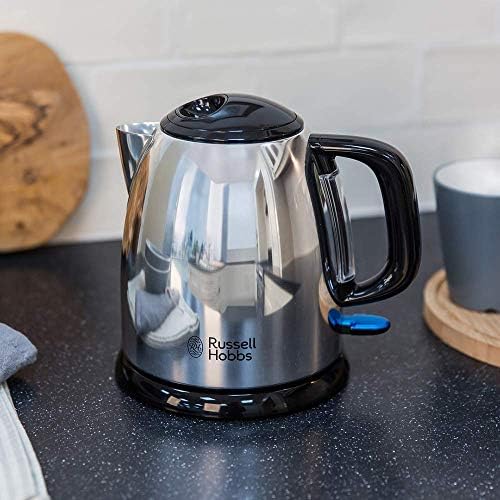 Russell Hobbs Bouilloire 1L, Ebullition Rapide, Marquage Tasses, Ouverture Facile, Design Compact - 24990-70 Victory - Cuisine A Vivre Russell Hobbs Bouilloire 1L, Ebullition Rapide, Marquage Tasses, Ouverture Facile, Design Compact - 24990-70 Victory