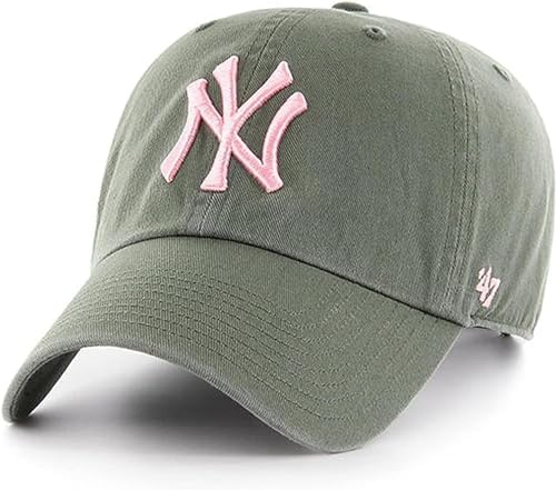 Amazon.com: 47 MLB New York Yankees Ball Park Clean Up  display picture 3