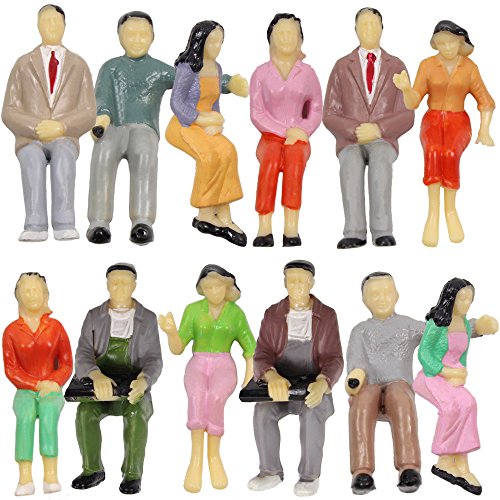 P25S 12pcs All Seated 1:25 Painted Passengers Figures G Scale Person for Model Railway Trains