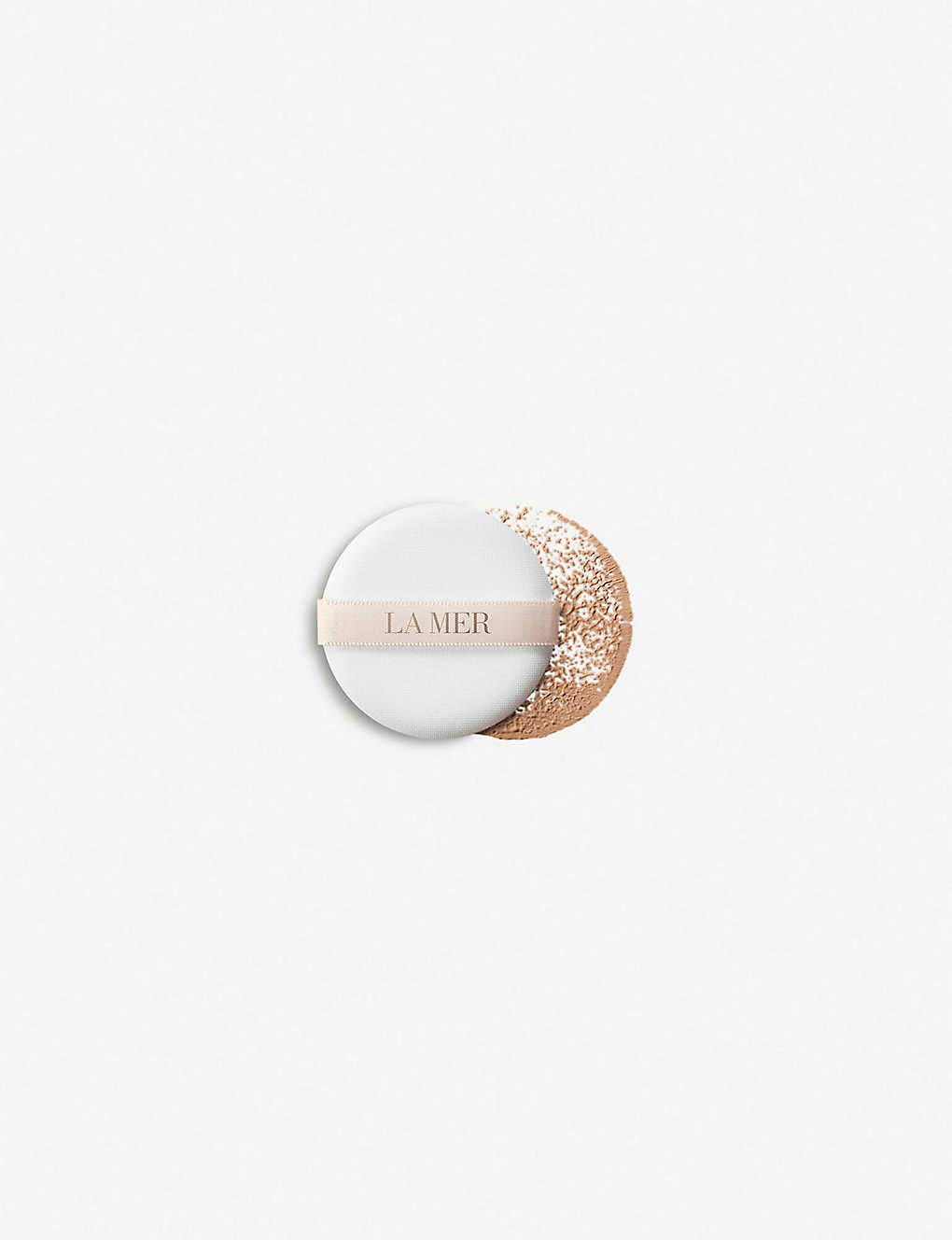 La Mer The Luminous Lifting Cushion Foundation SPF 20 - Warm Ivory No. 13 : Beauty