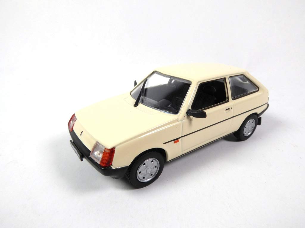 OPO 10 - ZAZ 1102 TAVRIA car 1/43 USSR DeAgostini (ref: R40)