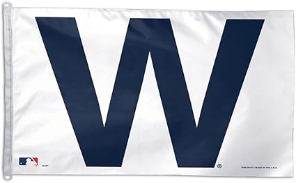 Amazon Com Mlb Chicago Cubs W Horizontal Flag 27 X 38 Inch Sports Outdoors
