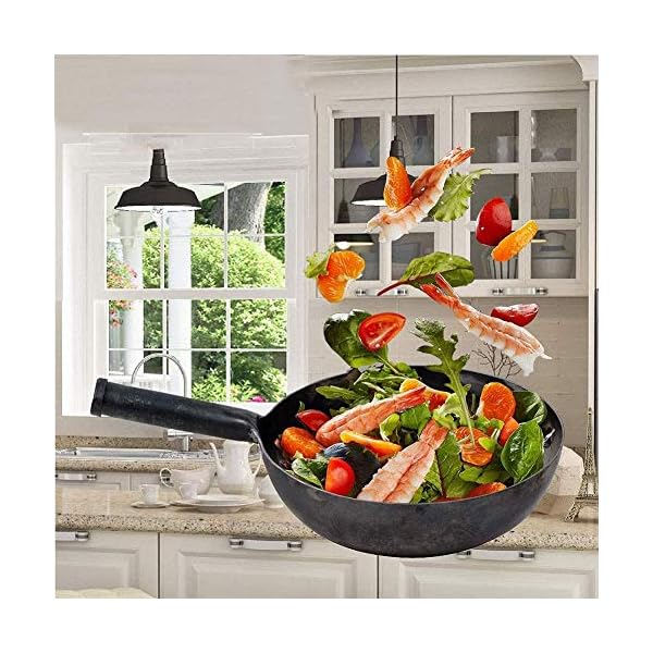 Stir Fry Pan, Hand Hammered cast Iron woks with Wooden lid Carbon Steel