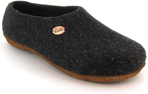 raised heel slippers