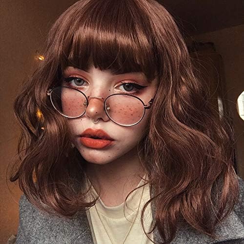 Lizzy Hair Brown Wigs for Women Natural Looking Wavy Wig Heat Resist Synthetic 14inch Curly Short Bob Wig with Air Bangs Brown Wig for Daily Use（Color：Reddish Brown）