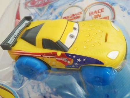 Amazon 水の上を走る ディズニー カーズ２ ミニカー お風呂でカーズ ジェフゴルベット カーズ2 おもちゃ おもちゃ