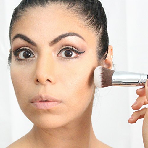Synthetic Blush and Bronzer Brush: Angled Kabuki Makeup Brush for Face Contouring and Highlighting with Creams and Powders