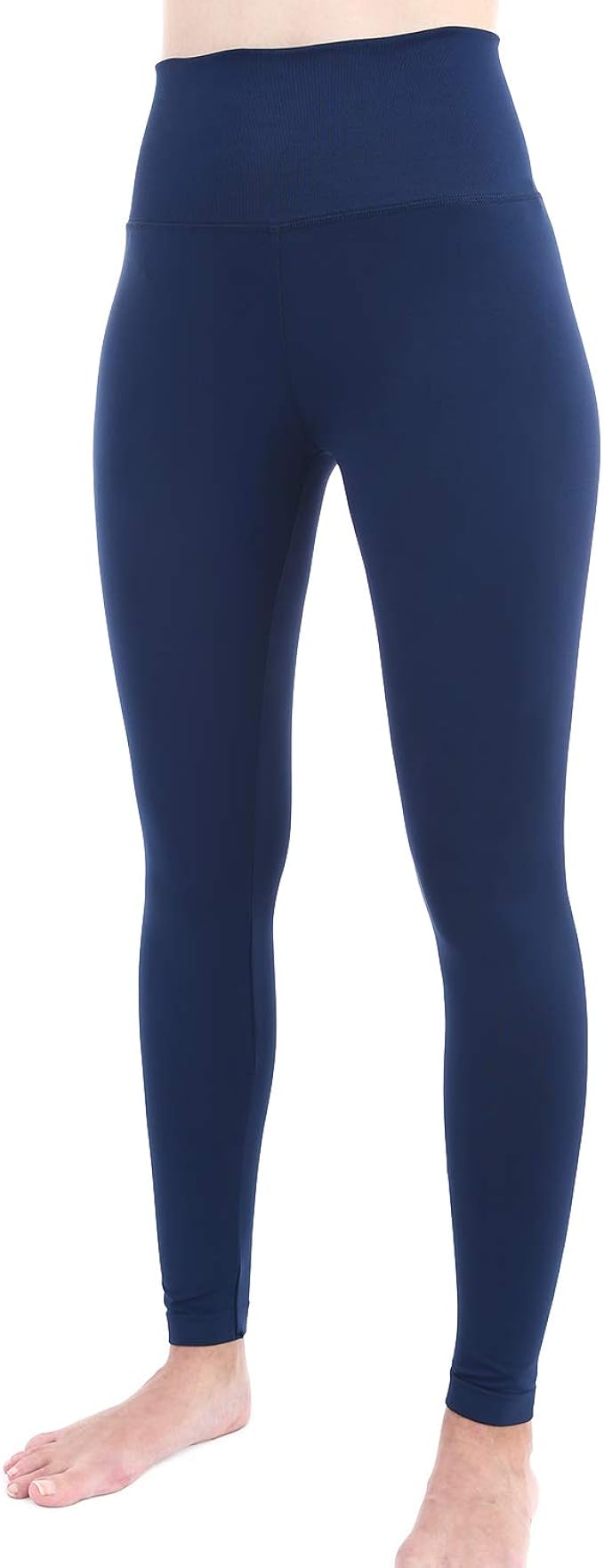 curvy women in yoga pants