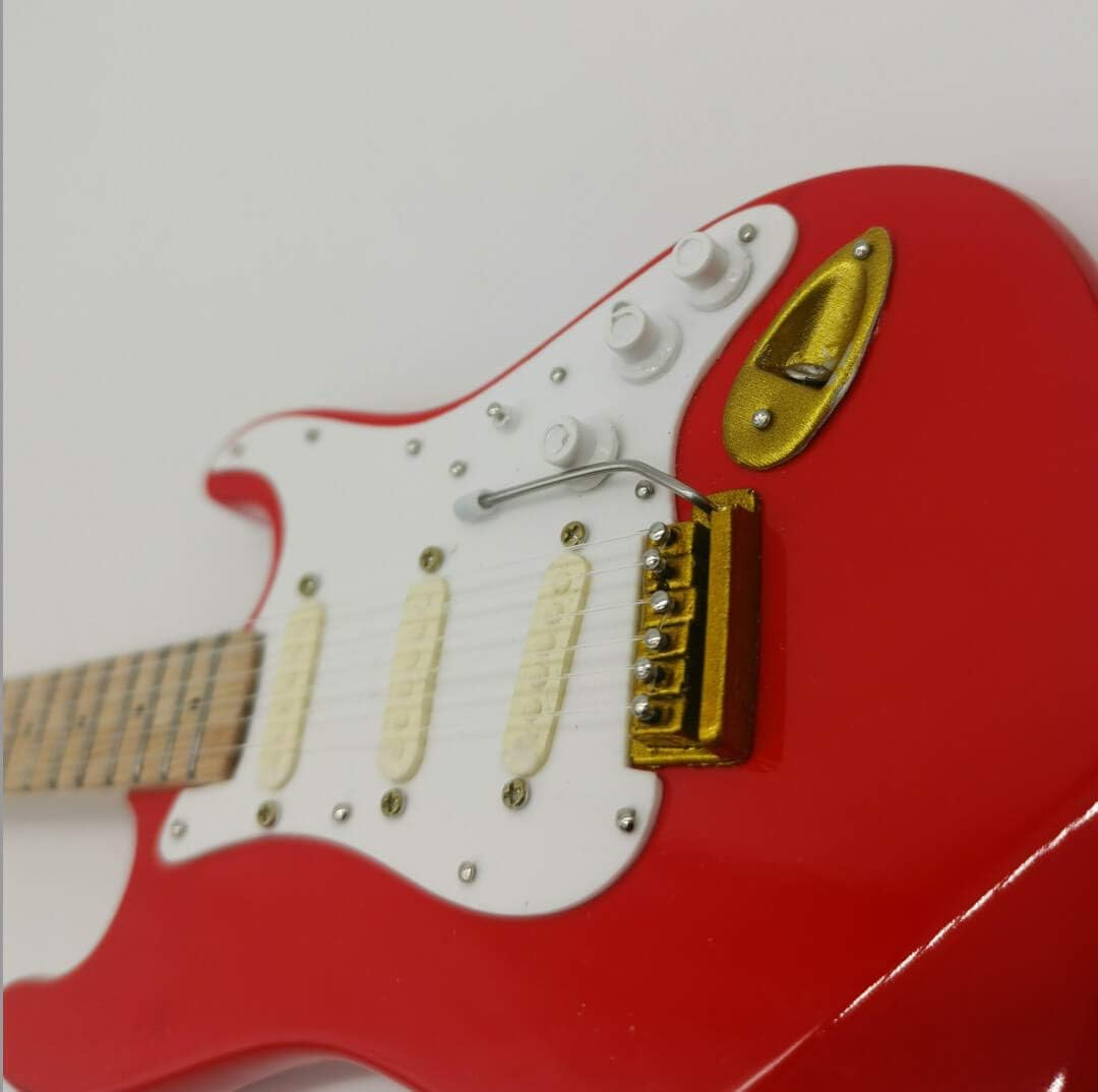 Axman Hank Marvin (The Shadows) Miniature Guitar Replica, Music Gifts, Handmade Ornamental 1/4 Scale, Includes a Display Box - Image 4