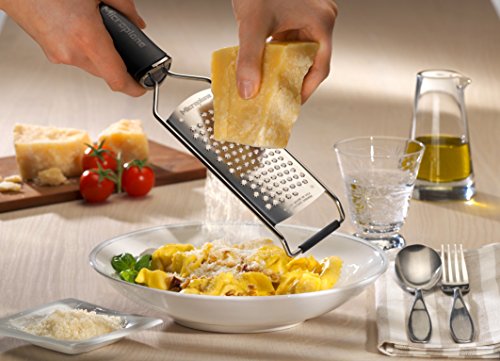 Microplane Gourmet Series Stainless Steel Coarse Grater