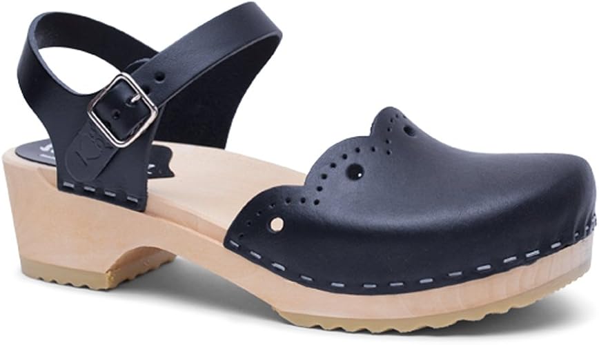 skansen leather clog