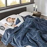 Beautyrest Heated Microlight to Berber Elect Electric Blanket with Two 20 Heat Level Setting Controllers, King, Blue