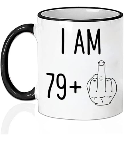 Mug Anniversaire 61 Ans – Cadeau Original Homme Ou Femme – Tasse Blanche – Neuf Avec Packaging